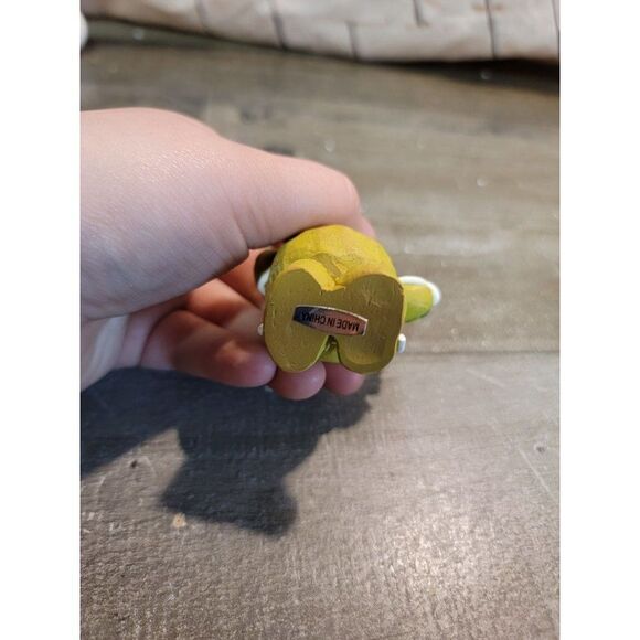 Green gingerbread man pine tree scarf snowflake ornament Xmas decor - Picture 4 of 5